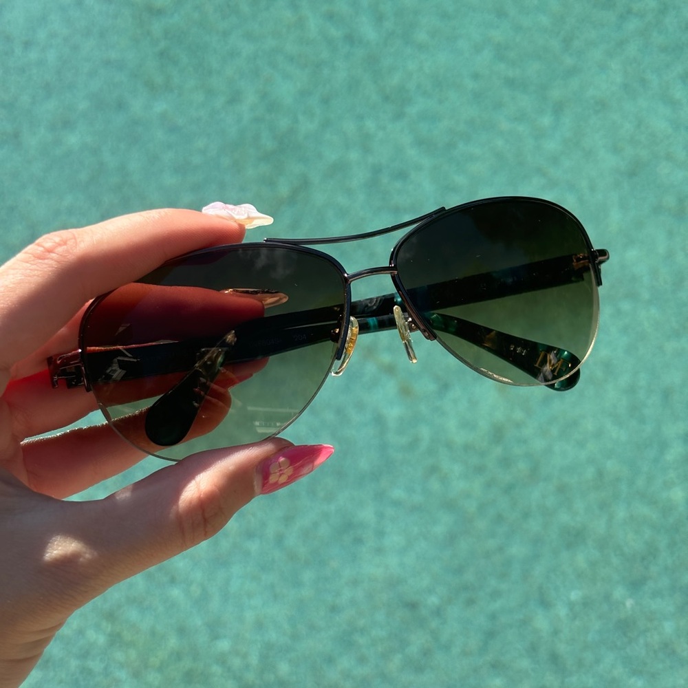 DIANE VON FURSTENBERG Women’s Aviator sunglasses